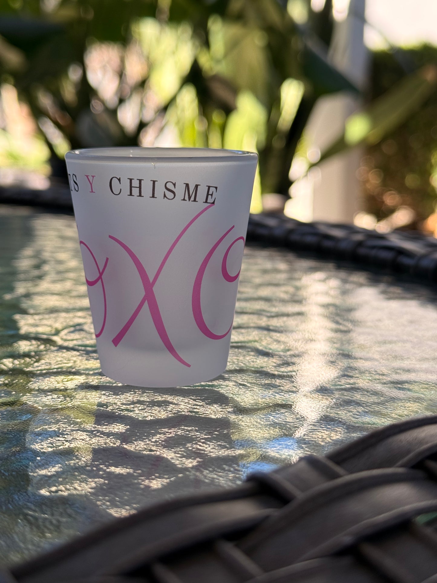 Xoxo Shots y chisme & Chisme y Shots set